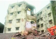Bhiwandi Building Collapse : महाराष्ट्र के भिवंडी में चार मंज़िला इमारत गिरी, एक व्यक्ति की मौत, कई फंसे, रेस्क्यू ऑपरेशन जारी