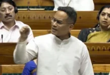 धर्मेंद्र प्रधान का ऐसे स्वागत हुए जैसे वे ‘पाकिस्तान से युद्ध जीतकर लौटे हों’, पेपर लीक विरोधी बिल पर गौरव गोगोई