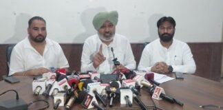 भाजपा-अकाली डबल इंजन सरकार ने चिट्टा फैलाया, हमने युद्ध नशेआं विरुद्ध शुरू किया: हरपाल सिंह चीमा