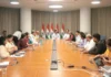 धर्मेंद्र प्रधान के इस्तीफ़े के एक दिन बाद प्रह्लाद जोशी ने शिक्षा मंत्री का पदभार संभाला