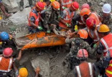 ‘जाको राखै साइयाँ, मारि सकै ना कोय’; नेपाल में विनाशकारी बाढ़ के 9 दिन बाद सुरंग में फंसे दो मज़दूरों को सुरक्षित बाहर निकाला गया, और लोगों को बचाने की उम्मींद जगी