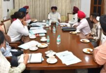 वित्त मंत्री हरपाल चीमा ने उच्च स्तरीय बैठकों के दौरान PSPCLकर्मचारियों की मांगों की समीक्षा की; जायज मांगों को प्राथमिकता के आधार पर हल करने के निर्देश