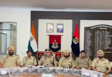 अवैध हथियार आपूर्ति नेटवर्क से जुड़े दो नाबालिगों सहित चार गिरफ्तार, 16 पिस्तौल बरामद